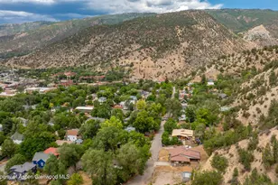922 Lincoln Ave, Glenwood Springs, CO 81601 - Photo 14