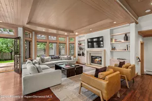 413 W Smuggler St, Aspen, CO 81611 - Photo 4