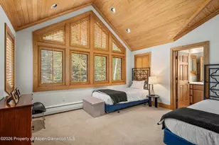 413 W Smuggler St, Aspen, CO 81611 - Photo 16