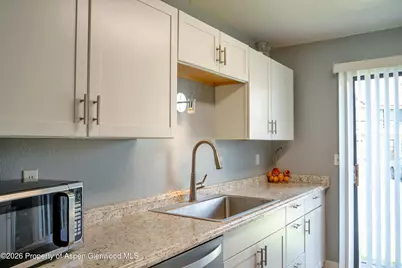 998 Wamsley Way, Rifle, CO 81650 - Photo 6
