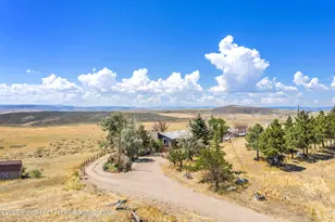 640 Barbara Ln, Craig, CO 81625 - Photo 2