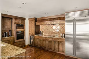 315 E Dean St, Aspen, CO 81611 - Photo 6