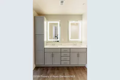 253 Wulfsohn Road #203, Glenwood Springs, CO 81601 - Photo 6