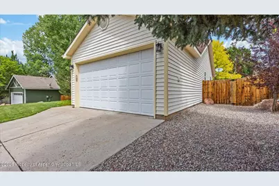 252 Lupine Drive, New Castle, CO 81647 - Photo 4