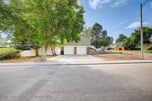 1316 W 8th St, Craig, CO 81625 - Photo 4