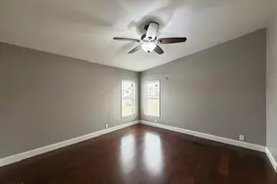925 W 1st St, Craig, CO 81625 - Photo 14