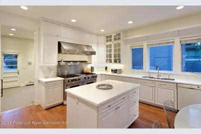 334 W Hallam Street, Aspen, CO 81611 - Photo 6