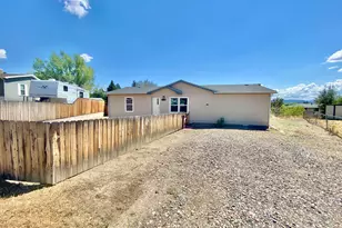 1054 Sage Ct, Meeker, CO 81641 - Photo 4