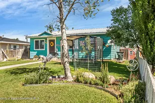 212 W Rio Blanco Ave, Rangely, CO 81648 - Photo 2