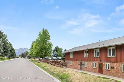1101 Village Road #Ll3c, Carbondale, CO 81623 - Photo 8