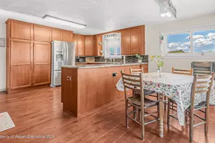100 Mesa Dr, Meeker, CO 81641 - Photo 6
