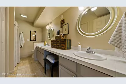 3369 S Grand Avenue, Glenwood Springs, CO 81601 - Photo 30