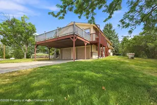 201 Hillcrest Ave, Rangely, CO 81648 - Photo 30