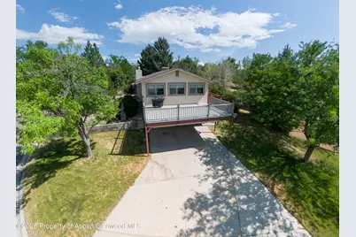 201 Hillcrest Avenue, Rangely, CO 81648 - Photo 2