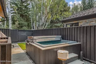 500 W Smuggler St, Aspen, CO 81611 - Photo 36