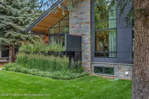 500 W Smuggler St, Aspen, CO 81611 - Photo 54