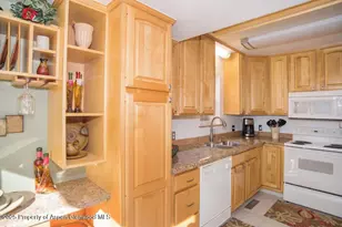 451 Mountain Shadows Dr, Glenwood Springs, CO 81601 - Photo 6