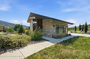 1566 River Bend Way, Glenwood Springs, CO 81601 - Photo 8
