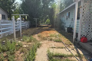 333 E 7th St, Craig, CO 81625 - Photo 2