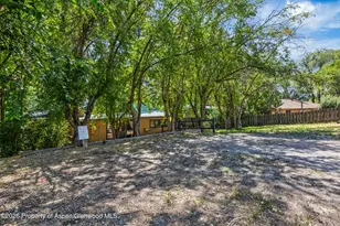 710 Cowdin Dr, Glenwood Springs, CO 81601 - Photo 4