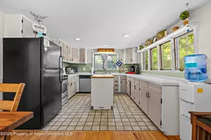 710 Cowdin Dr, Glenwood Springs, CO 81601 - Photo 12