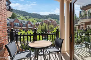 415 E Dean St Unit 20 Week 27, Aspen, CO 81611 - Photo 2