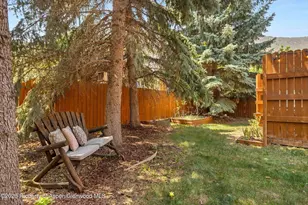 1026 Park W Dr, Glenwood Springs, CO 81601 - Photo 12
