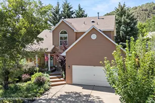 1026 Park W Dr, Glenwood Springs, CO 81601 - Photo 1