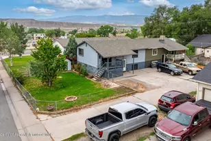 235 Cottonwood Dr, New Castle, CO 81647 - Photo 2