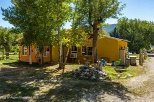 5813 Co Rd 214, New Castle, CO 81647 - Photo 6