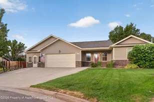 65 Pinyon Pl, Parachute, CO 81635 - Photo 2