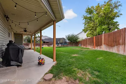65 Pinyon Place, Parachute, CO 81635 - Photo 4