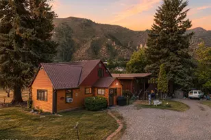 1205 Riverside Dr, Glenwood Springs, CO 81601 - Photo 44