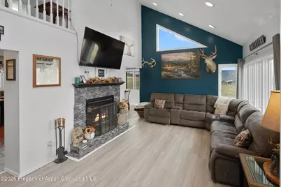 333 Co Rd 337, Parachute, CO 81635 - Photo 8