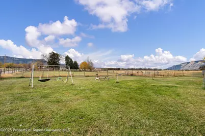 333 Co Rd 337, Parachute, CO 81635 - Photo 38