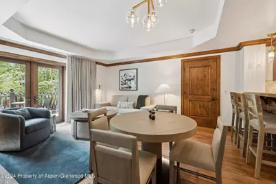 415 E Dean St, Unit 18, Week 32, Aspen, CO 81611 - Photo 8