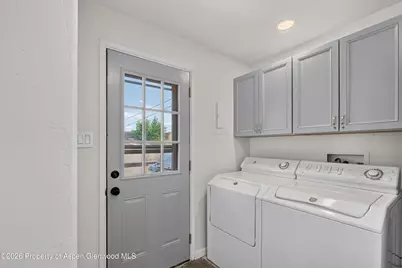430 E 10th Street, Rifle, CO 81650 - Photo 10