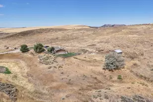 875 Johnson Rd, Craig, CO 81625 - Photo 14