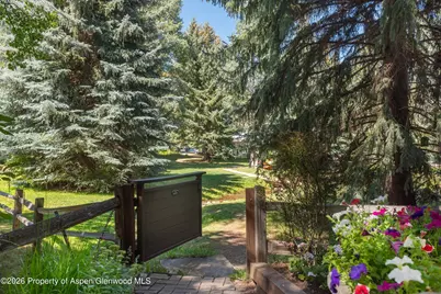 611 S West End Street #Unit 5, Aspen, CO 81611 - Photo 28