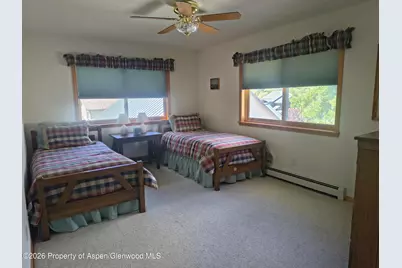 1036 Park West Drive, Glenwood Springs, CO 81601 - Photo 8