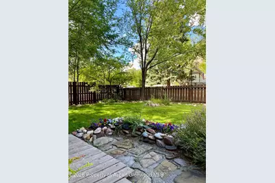 223 N 7th Street, New Castle, CO 81647 - Photo 2