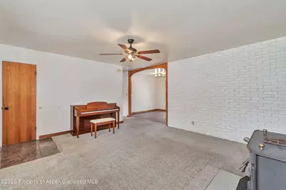 577 Steele Street, Craig, CO 81625 - Photo 4