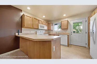 184 W 26th Street, Rifle, CO 81650 - Photo 8