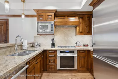 415 E Dean St, Unit 12, Week 28, Aspen, CO 81611 - Photo 4