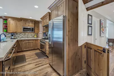 633 W Main Street, Aspen, CO 81611 - Photo 8