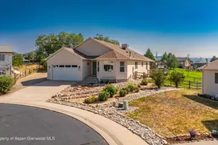 1552 Graham Ct, Rifle, CO 81650 - Photo 2