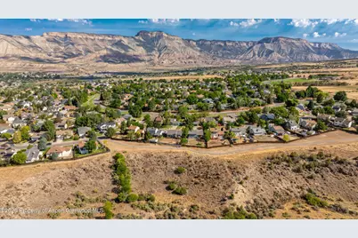 48 Rosewood Way, Parachute, CO 81635 - Photo 2