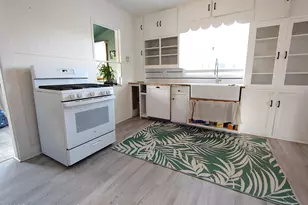 329 E 6th St, Rifle, CO 81650 - Photo 6