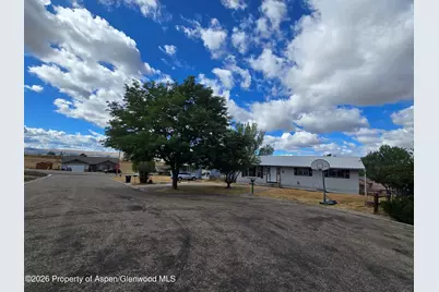 936 Colby Circle, Craig, CO 81625 - Photo 2