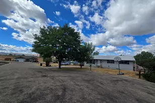 936 Colby Cir, Craig, CO 81625 - Photo 2